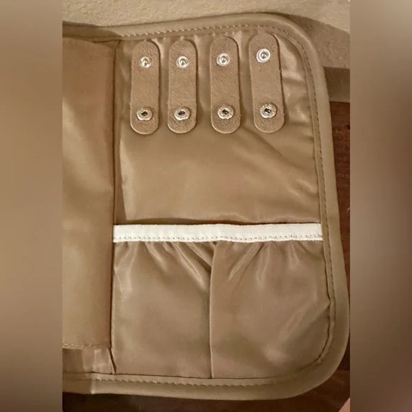 Neutral Beige Tan Camel Jewelry Travel Organizer Case Zip Pouch Minimalist NEW - Picture 7 of 11